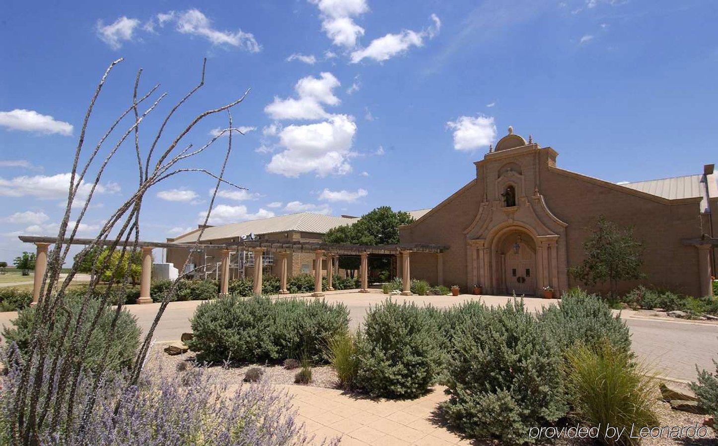 Embassy Suites Lubbock Servicios foto